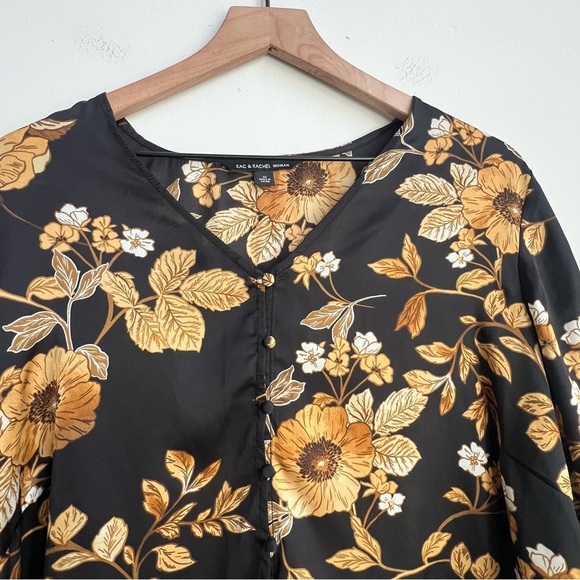 Zac & Rachel Button Down Loop Satin Blouse Plus 1X Black Gold Floral $48 Ruffle - Picture 6 of 14